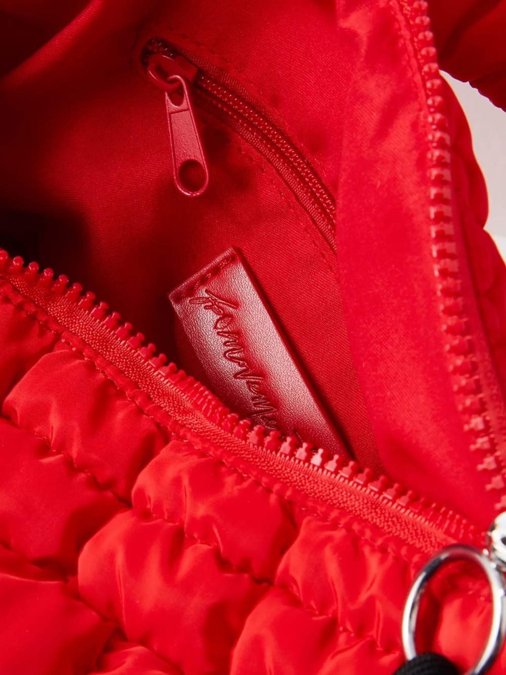 NWT Authentic FP Movement Quilted Carryall Bag - Chef's Kiss Red - Picture 6 of 13
